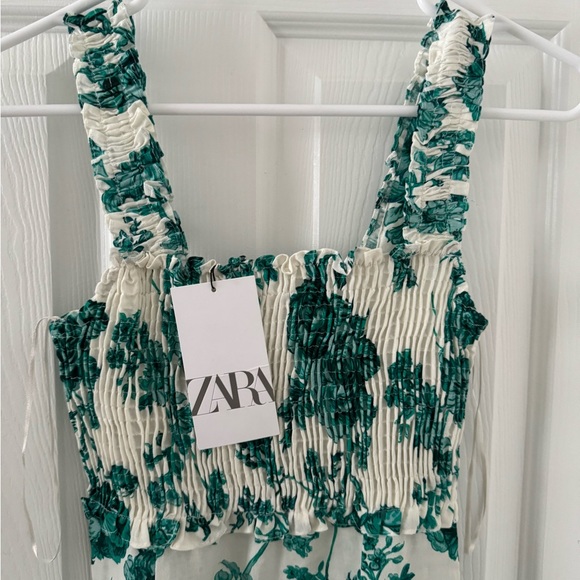 Zara Dresses & Skirts - ❣️SOLD❣️ New with Tags Zara Green Floral Midi Dress with Slit Size XS
